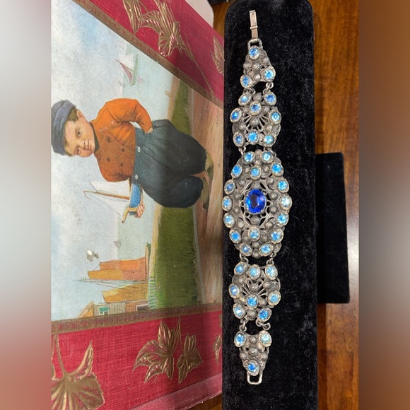 Vintage Art Nouveau Czech (Austrian?) Cobalt Blue Glass Stone Filigree Bracelet - Picture 1 of 10